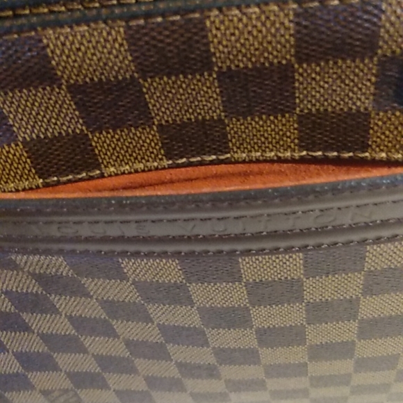 Authentic! LOUIS VUITTON Shoulder Handbag MM Like new No marks inside and out - Picture 3 of 5